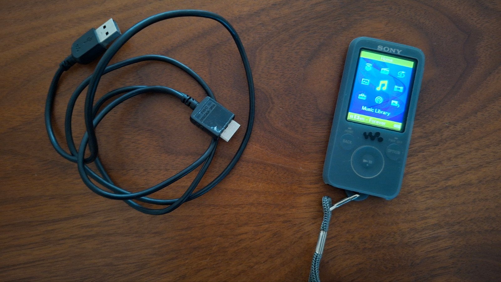 mp3 speler sony, Ophalen, Sony, 2 tot 10 GB