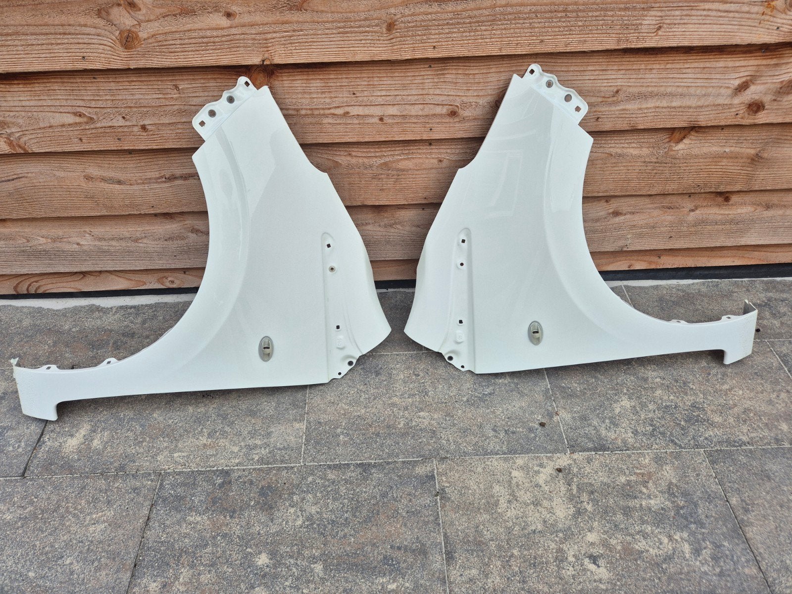 PEUGEOT 108 SET SPATBORDEN LI 110€ RE 285€, Ophalen of Verzenden, Gebruikt, Links, Spatbord