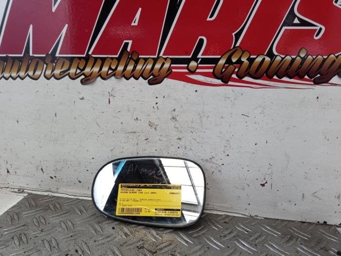 Spiegelglas links van een Nissan Almera Tino, Auto-onderdelen, Gebruikt, -, -, Ophalen of Verzenden