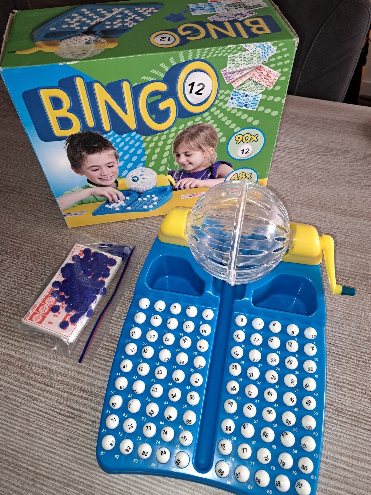 Bingo Spel met Ballenmolen en Bingokaartjes, Vijf spelers of meer, Ophalen of Verzenden, Zo goed als nieuw
