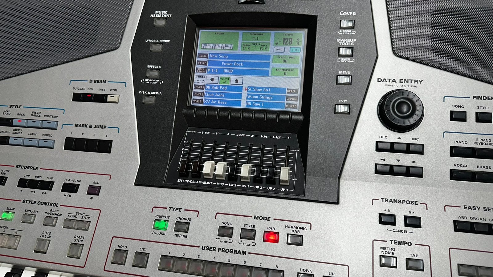 Roland E -80, Ophalen, Zo goed als nieuw, 61 toetsen, Roland