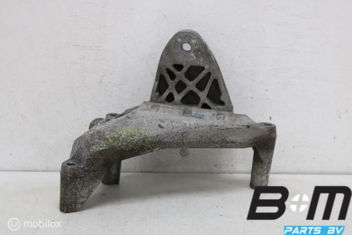 Motorsteun VW Transporter T5 1.9TDI BRS 038199207AK, Gebruikt
