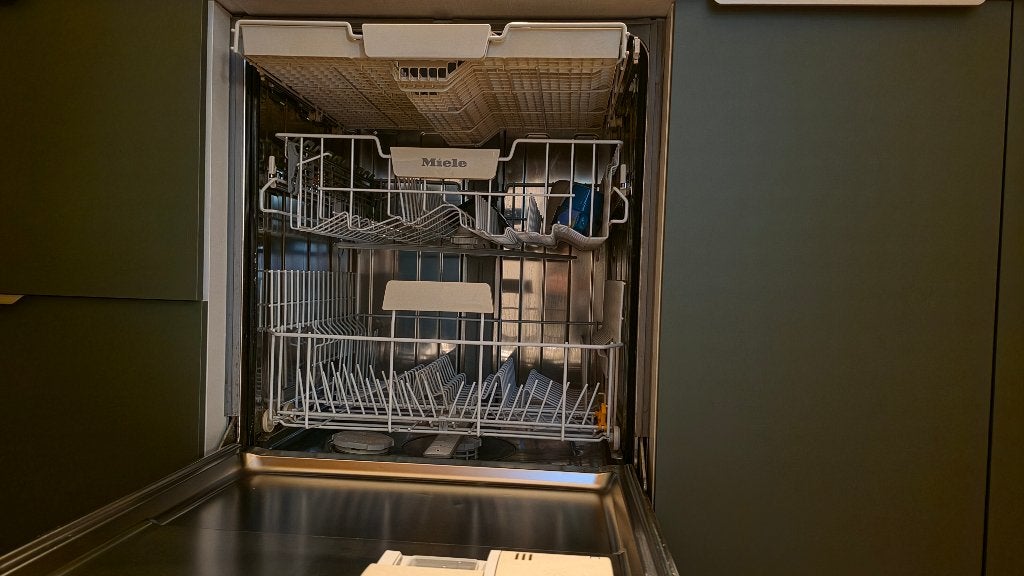 Miele g5050 vaatwasser, 4 a 5 jaar oud inbouw QuickPowerWash, Ophalen, Gebruikt, Minder dan 85 cm, Minder dan 10 liter
