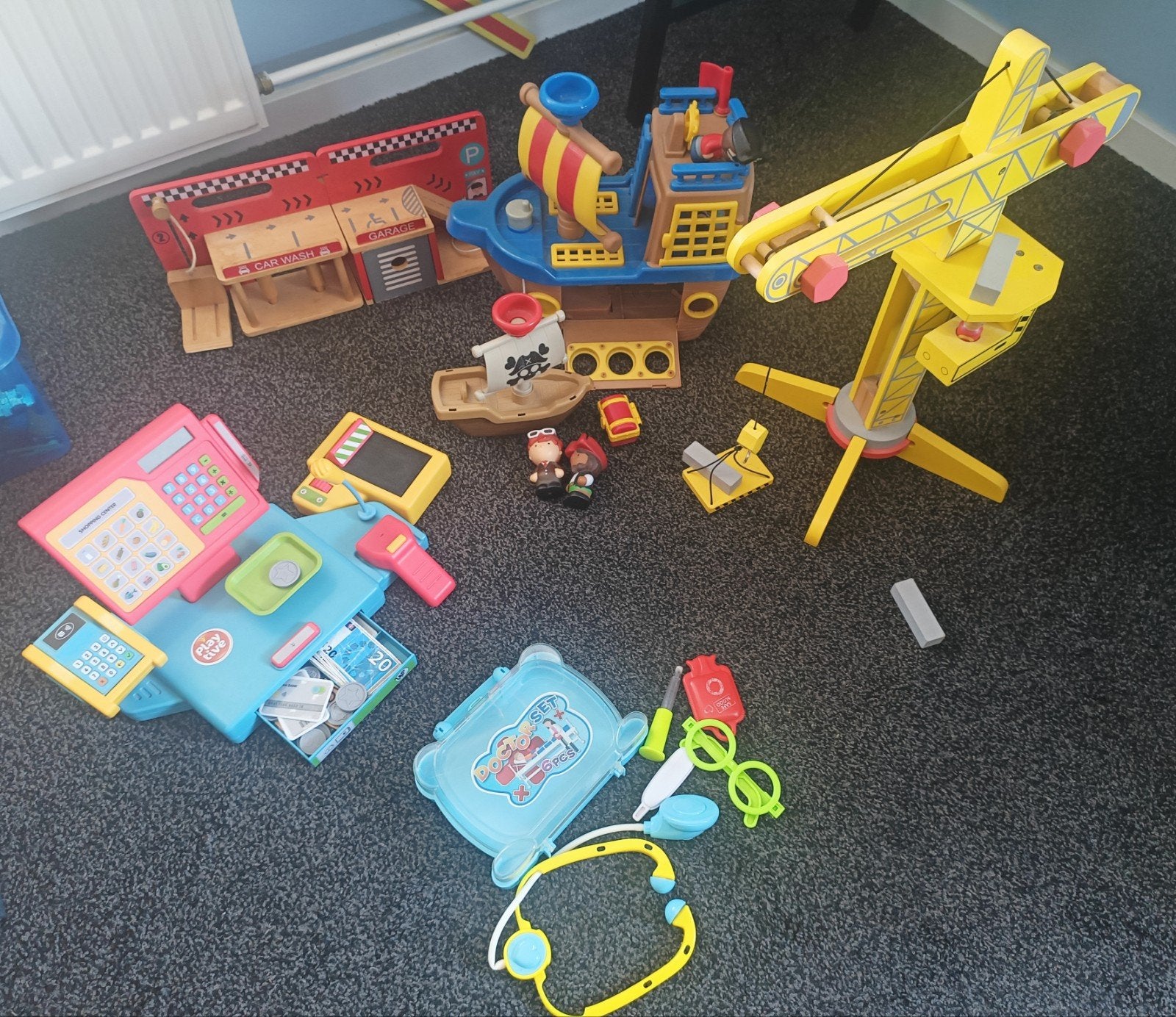 Grote speelgoedset: garage, kraan, kassa en meer!, Ophalen of Verzenden, Gebruikt, Jongen of Meisje