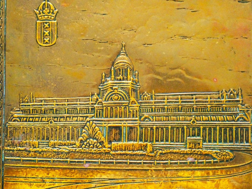 Latoenkoper reliëfplaat van Paleis voor Volksvlijt Amsterdam, Antiek en Kunst, Ophalen of Verzenden