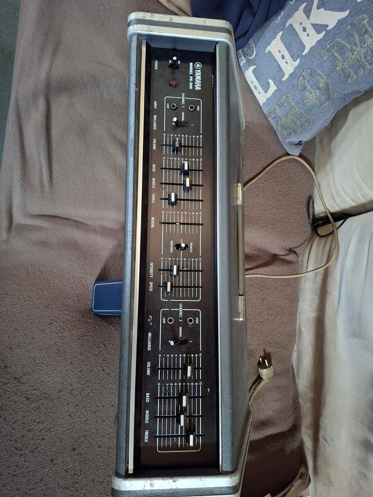 Yamaha PE 200 pre amp, Muziek en Instrumenten, Ophalen, Gebruikt, Minder dan 50 watt