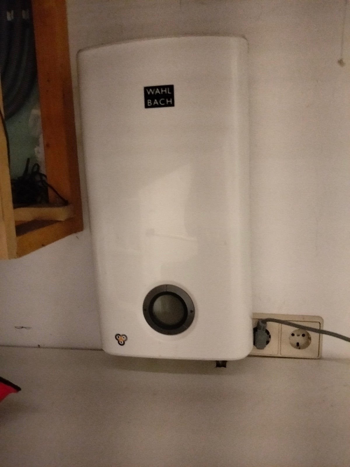 Wahl Bach Boiler - Compacte en efficiënte warmwateroplossing, Ophalen, Gebruikt, Minder dan 60 m³, 1 snelheid