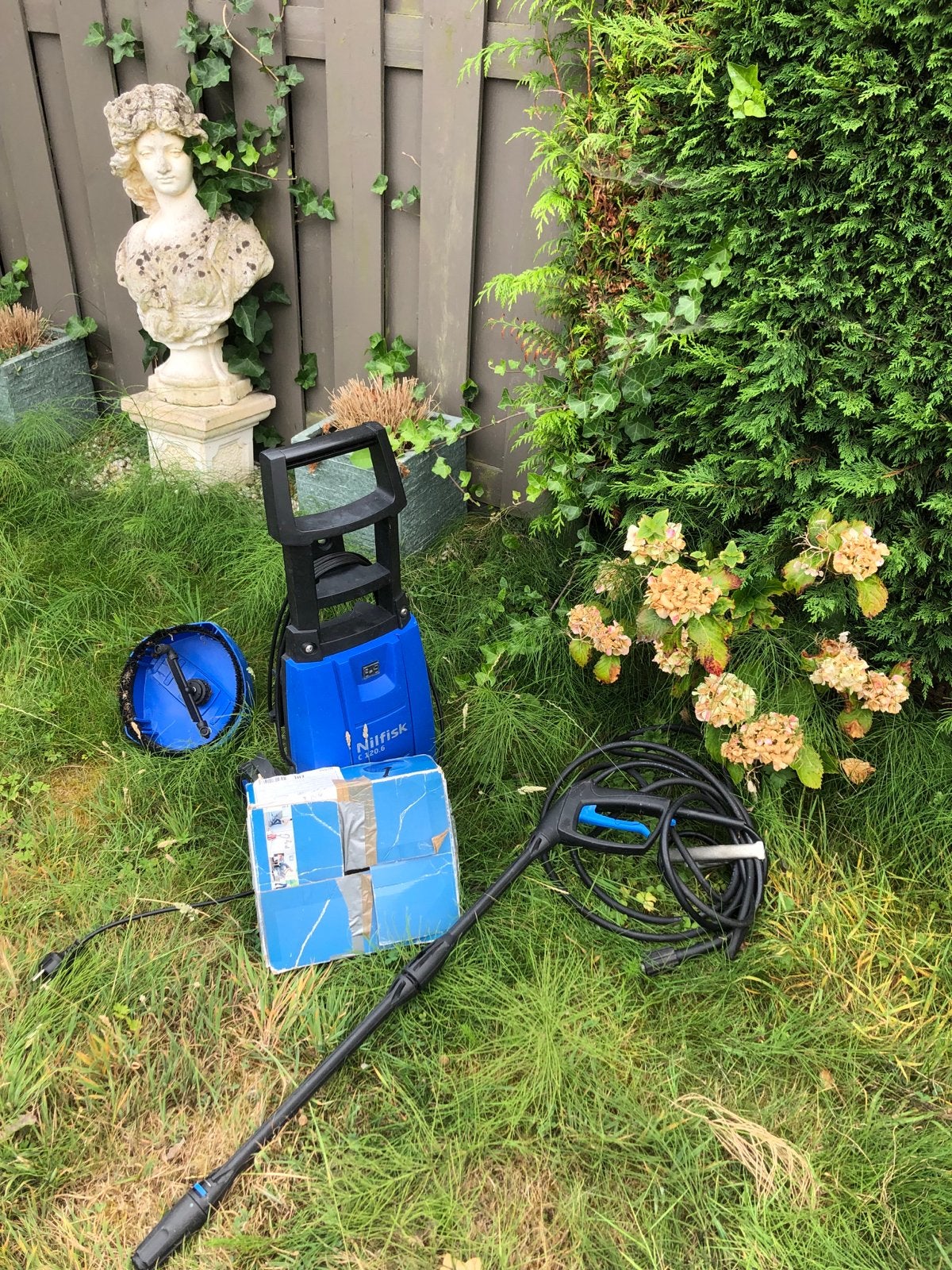 Nilfisk Hogedrukspuit - Compleet en Krachtig, Tuin en Terras, Hogedrukreinigers, Ophalen, Gebruikt, Elektrisch