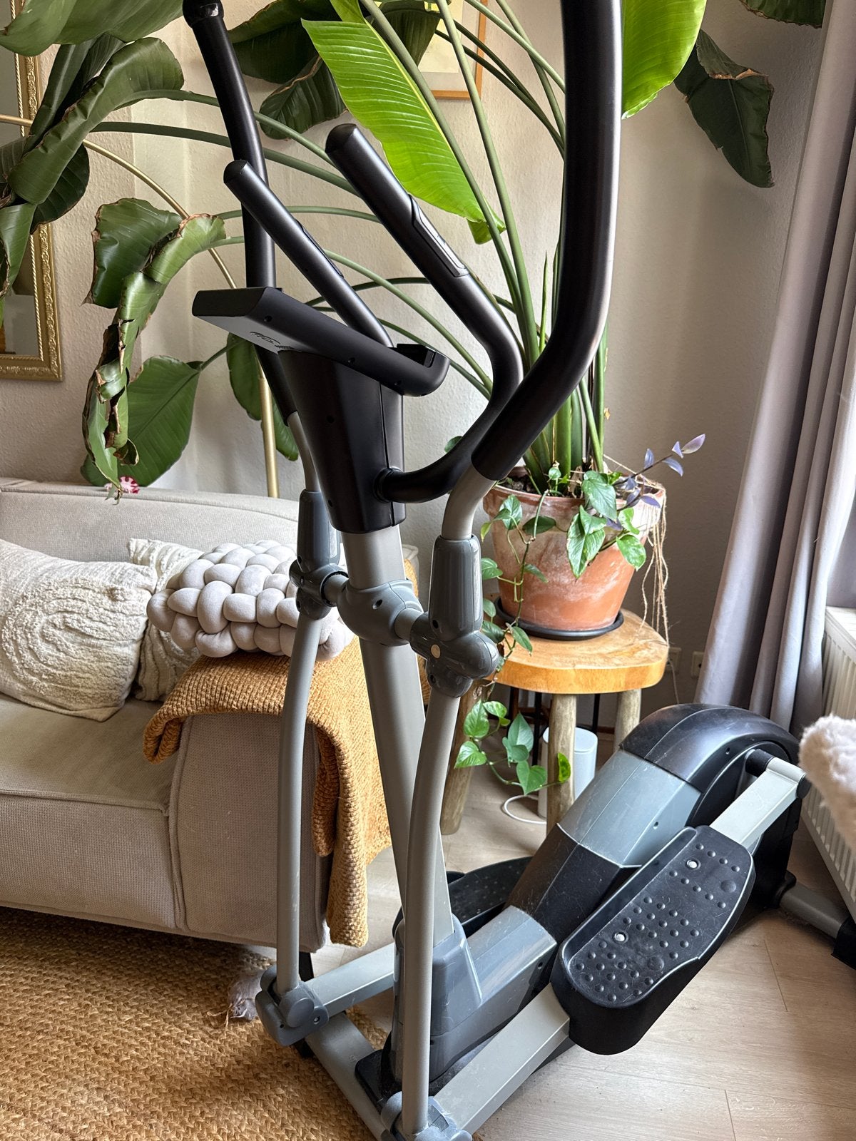 Defecte Crosstrainer - Gratis af te halen (voor ijzer), Ophalen, Gebruikt, Metaal, Crosstrainer