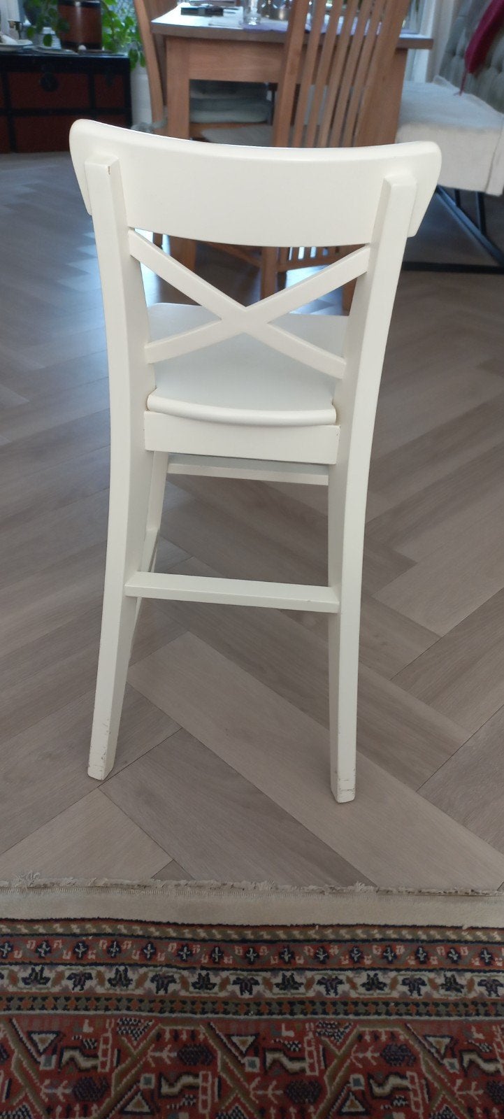 Ikea kinderstoel, wit (eventueel 2 stuks), Kinderen en Baby's, Ophalen, Gebruikt, Overige typen