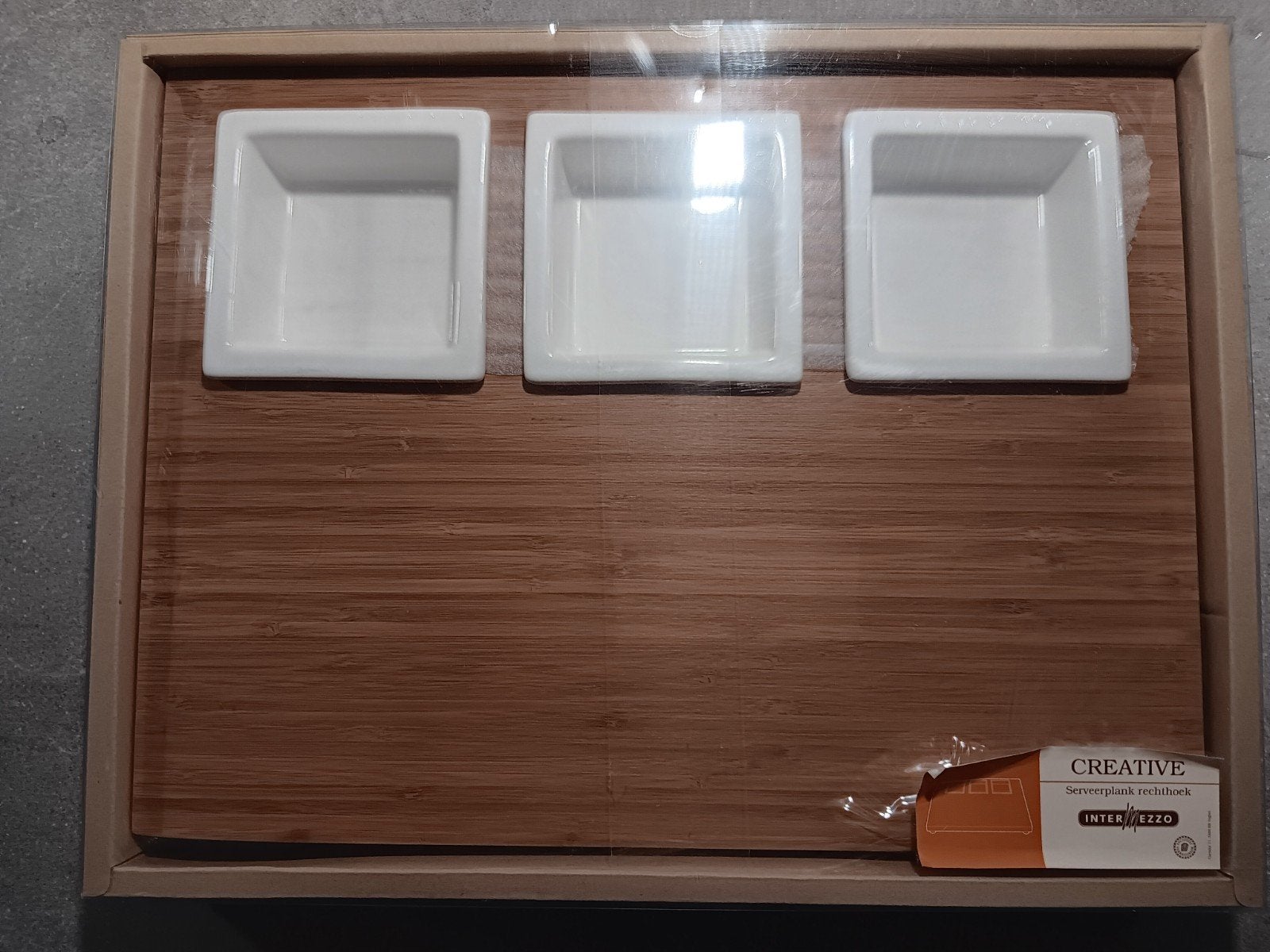 Nieuwe Creative Intermezzo serveerplank met schaaltjes, Ophalen, Hout, Snij-/serveerplank, Nieuw