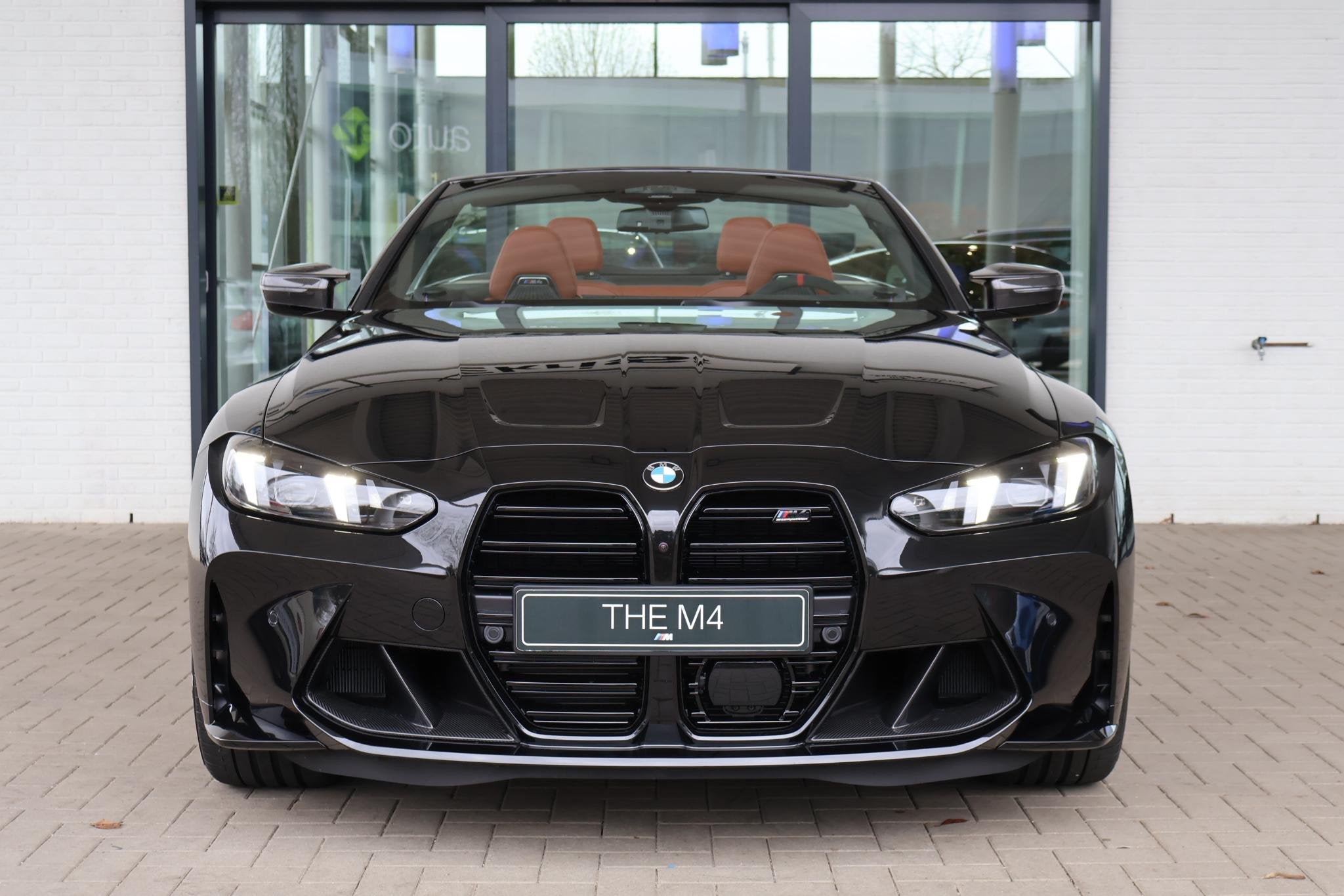 BMW M4 Cabrio Competition Innovation Pack | M Drive Professi, Auto's, BMW, Automaat, Cabriolet, 4 stoelen, Zwart
