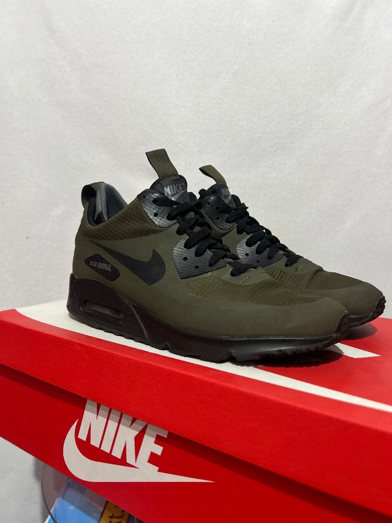 ALS NIEUW! Maat 42,5 - Nike Air Max 90 Mid Winter Dark Loden, Overige kleuren, Verzenden, Nike, Nike