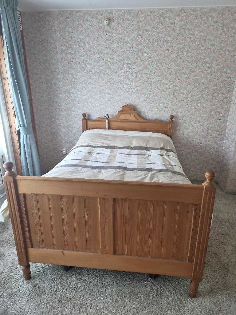 Bed Well Fair 120 x 200 Seniorbed/twijfelaar, Huis en Inrichting, Slaapkamer | Bedden, Ophalen, Twijfelaar, 120 cm, 200 cm