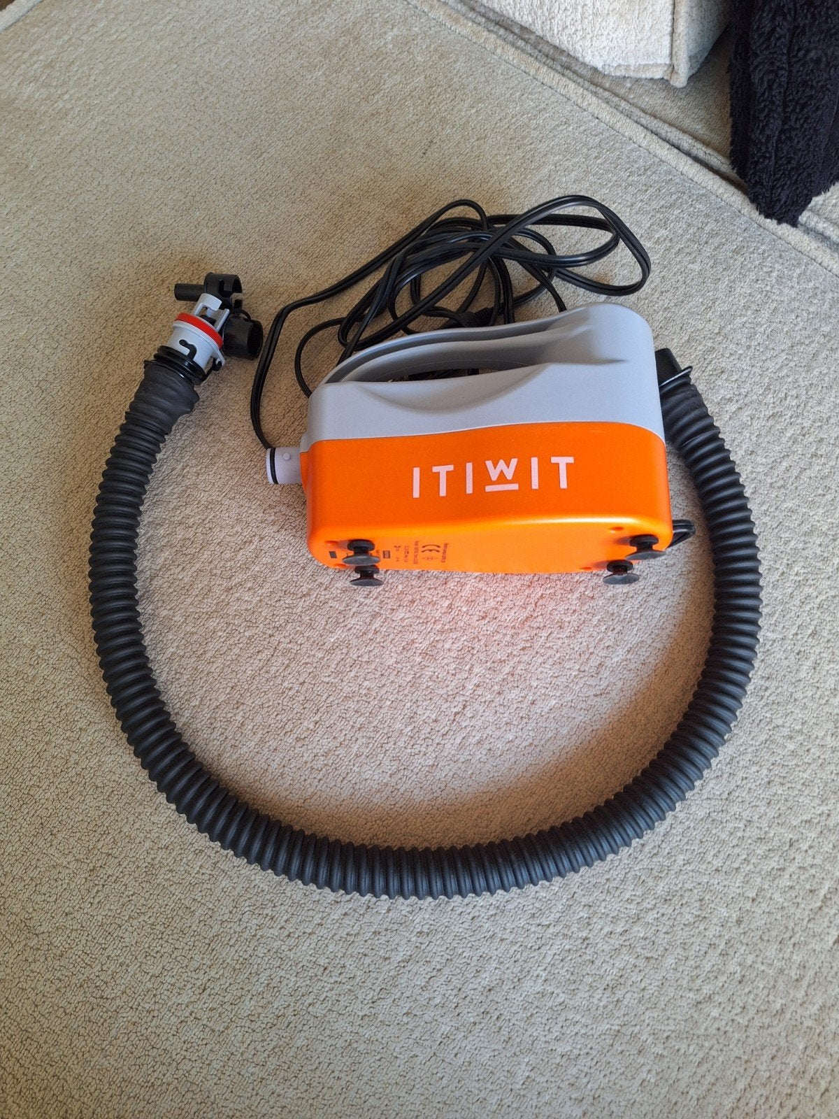 ITIWIT Elektrische Pomp voor Opblaasbare Kajak/SUP, Ophalen of Verzenden, Zo goed als nieuw, Overige typen