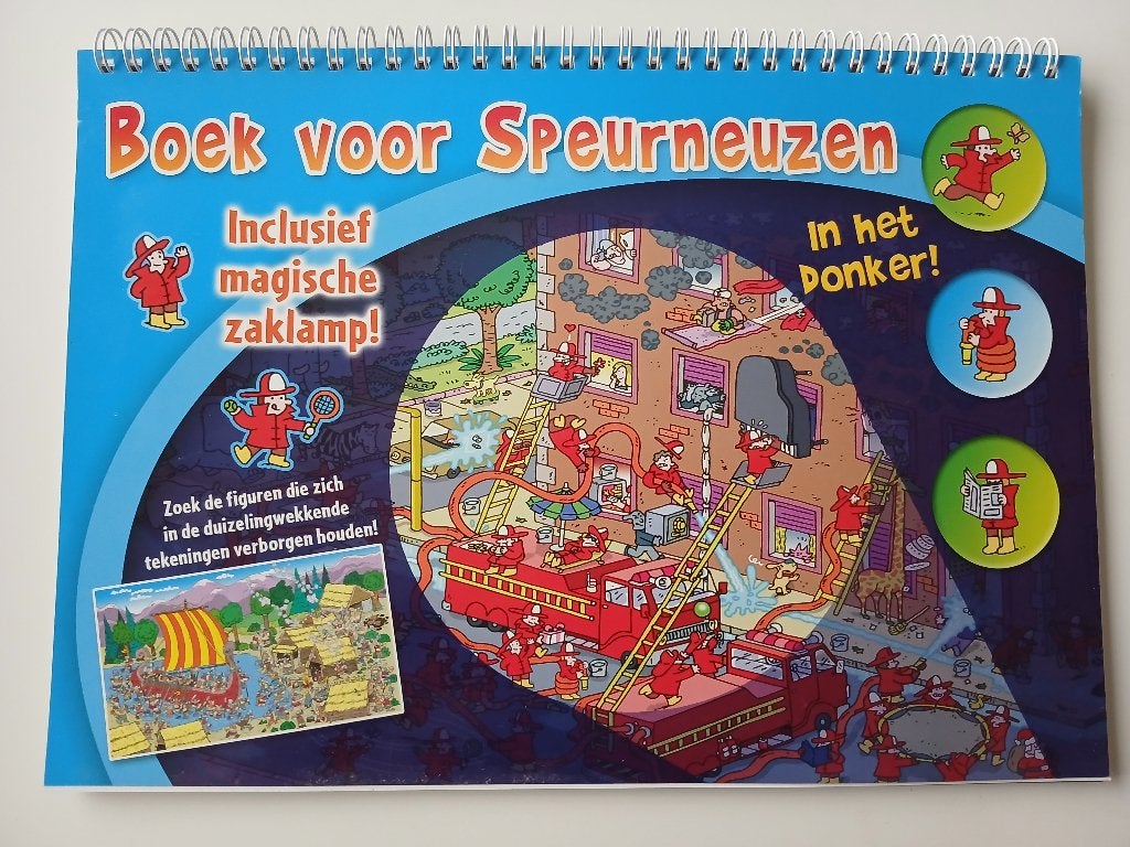 Boek voor Speurneuzen - In Het Donker, Fictie algemeen, Zo goed als nieuw, Konimpex, Ophalen of Verzenden