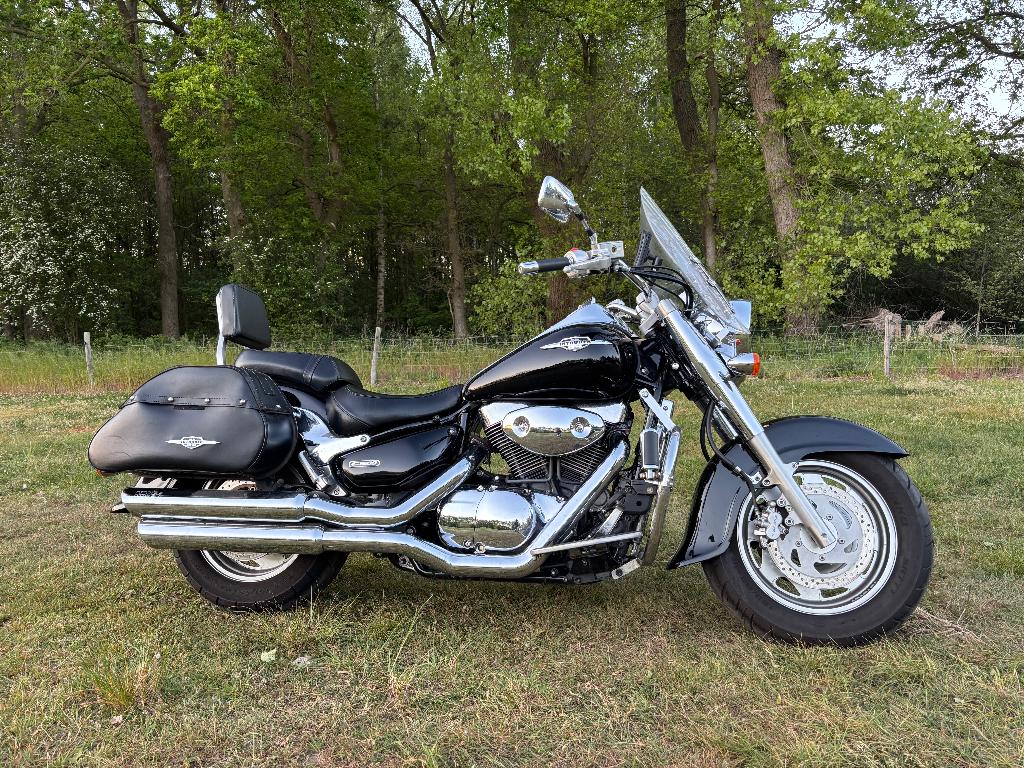 Motoren Suzuki VL 1500 Intruder (Boulevard C90), Cardan-aandrijving, 2 cilinders, Occasion, Chopper