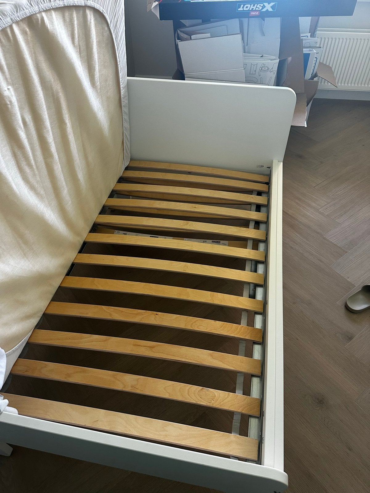 Ikea Släkt meegroei kinderbed met Luroy lattenbodem en matra, Ophalen, 70 tot 85 cm, Zo goed als nieuw, Lattenbodem