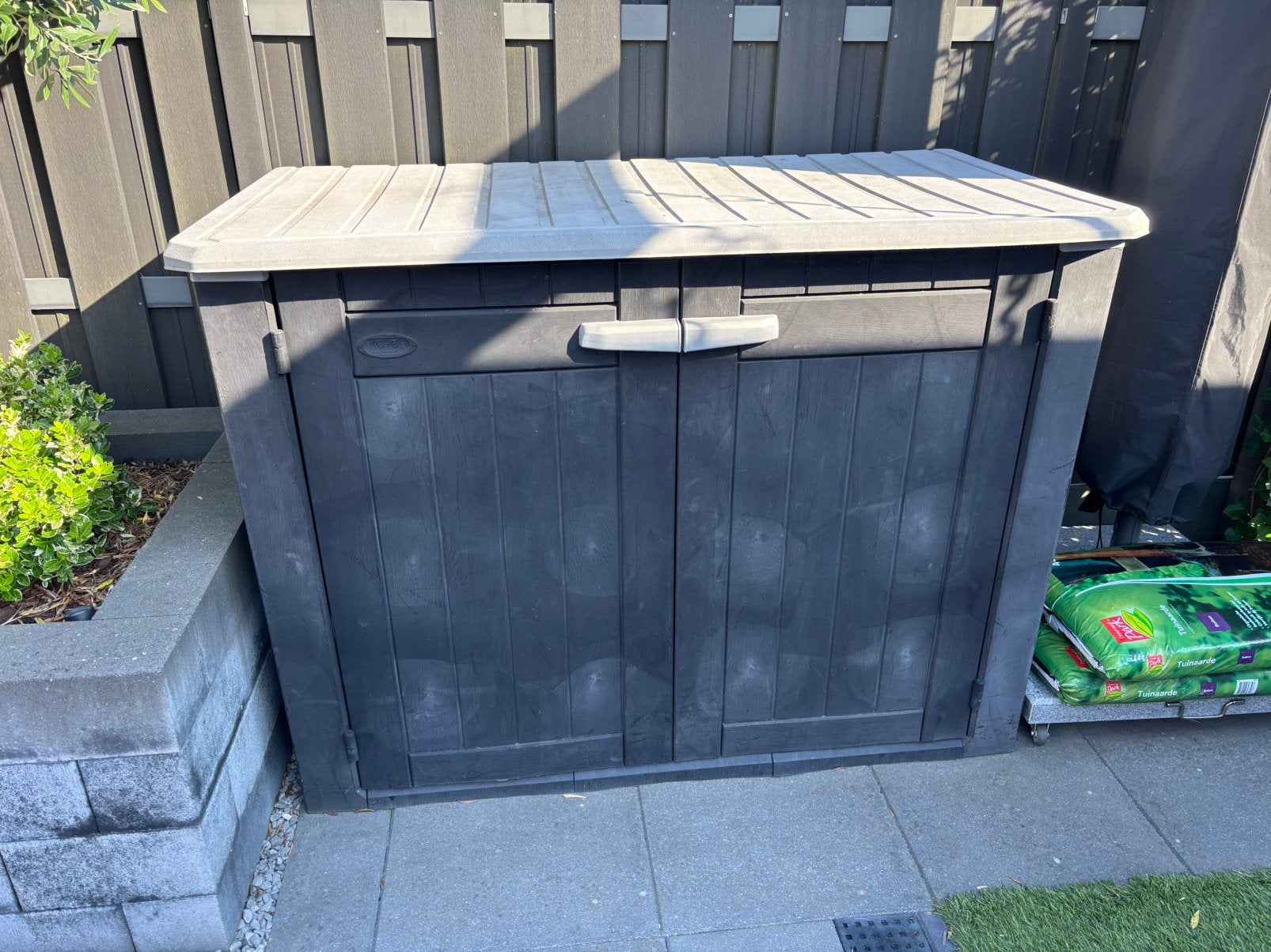 Keter Opbergbox tuin, Tuin en Terras, Bergingen en Tuinkasten, Ophalen, Zo goed als nieuw, Kunststof, Overige typen