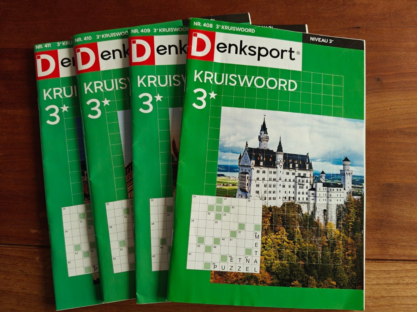 Denksport Kruiswoord Niveau 3 | vier stuks, Ophalen of Verzenden, Nieuw, Puzzelboek