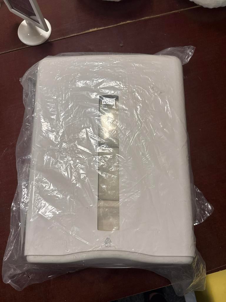 NIEUW Tork handdoek dispenser, Ophalen of Verzenden