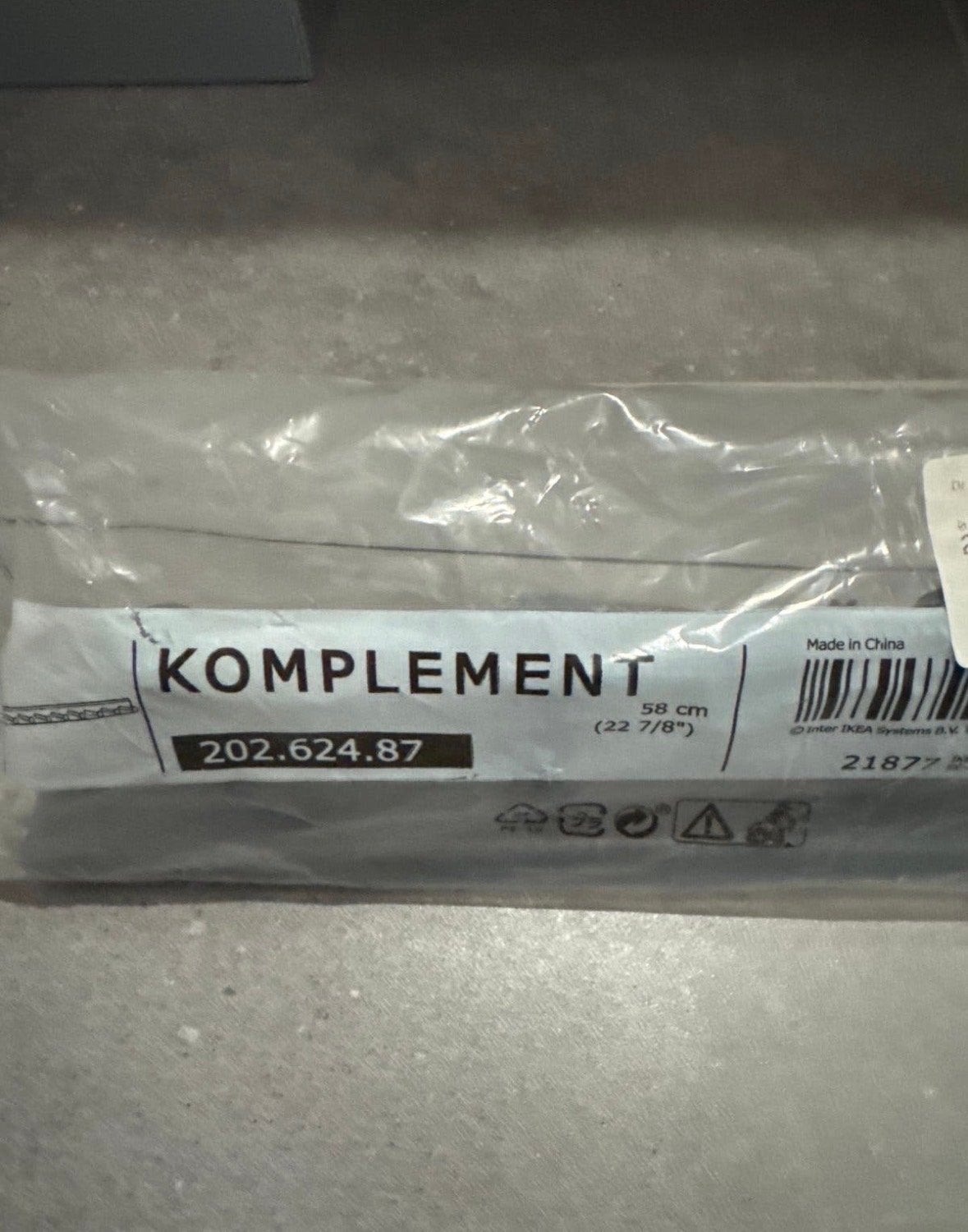IKEA KOMPLEMENT Uittrekbare multihanger 58 cm, Ophalen, Nieuw, 50 tot 100 cm, Minder dan 25 cm