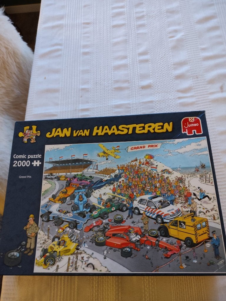 Jan Van Haasteren. 2000 Puzzle. Grand Prix. Puzzle04, Verzenden, Meer dan 1500 stukjes, Gebruikt, Legpuzzel