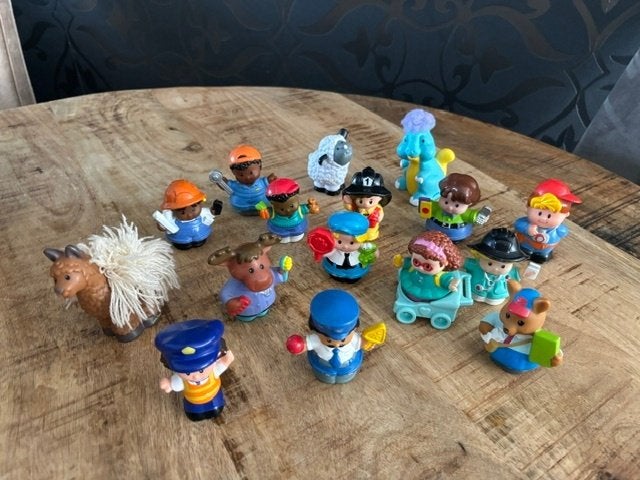 little people poppetjes en dieren enz - 16 stuks, Kinderen en Baby's, Speelgoed | Fisher-Price, Ophalen of Verzenden, Speelset