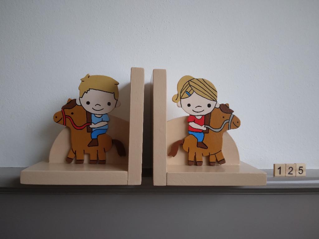Boekensteun 125 Paardenfiguren, Ophalen of Verzenden, Nieuw, Overige typen