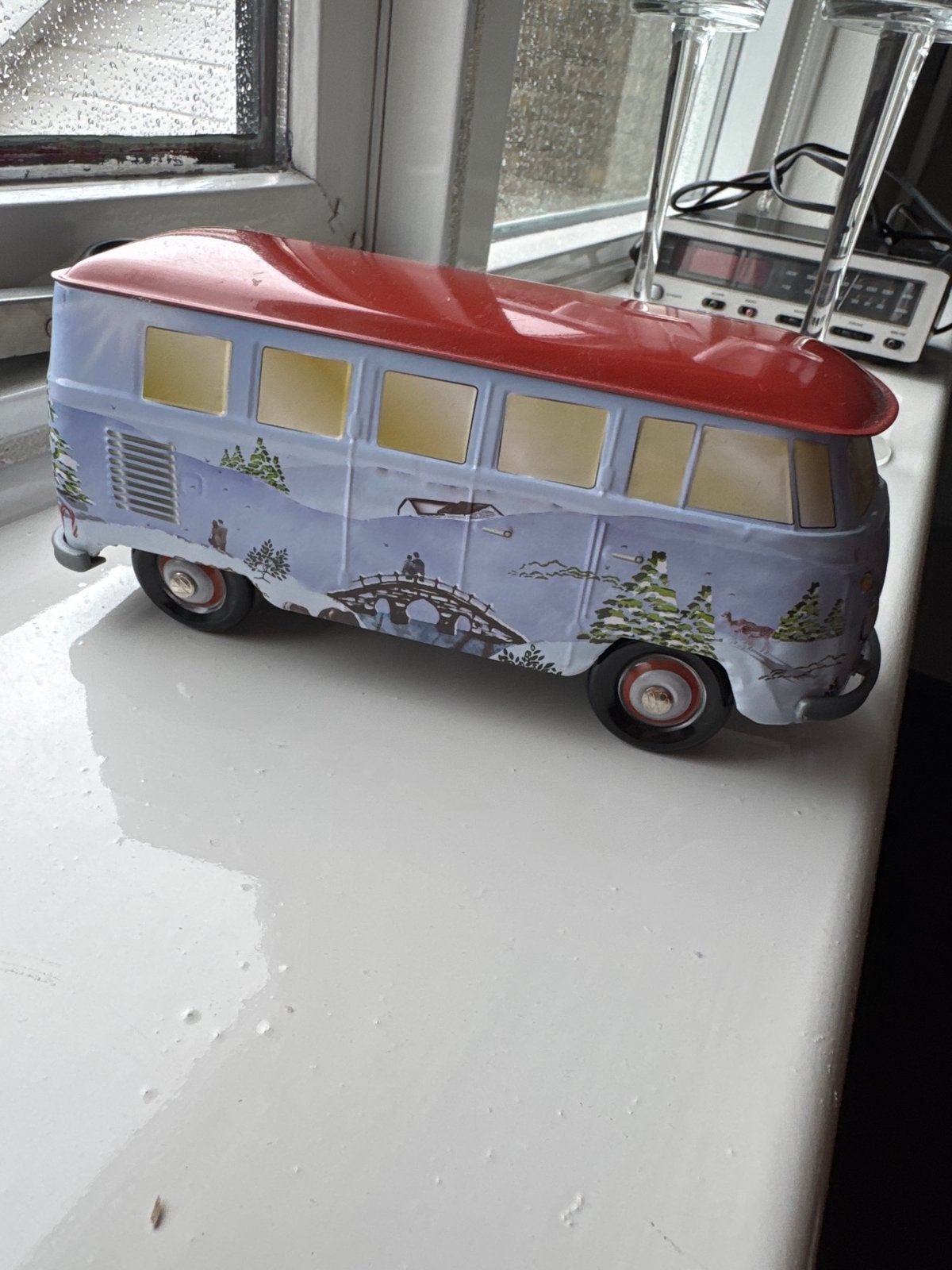 Volkswagen Spijlbus Blikken Busje - Christian Delorme, Ophalen of Verzenden, Zo goed als nieuw, Bus of Vrachtwagen