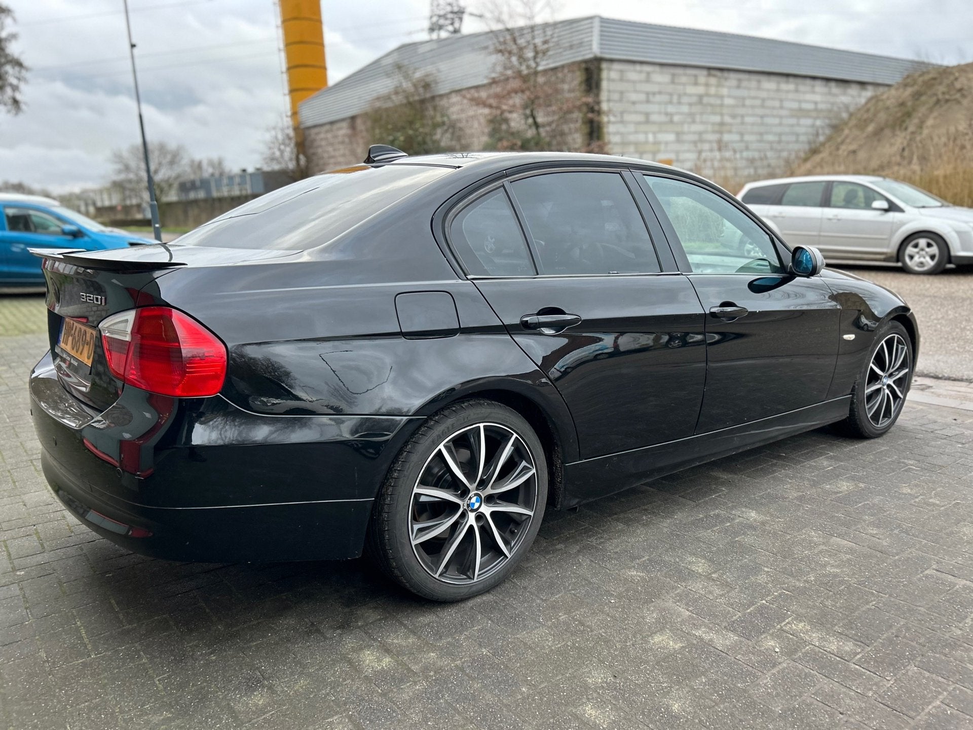 BMW 3-serie 320i Executive, Automaat, Dealer onderhouden, 4 cilinders, 150 pk