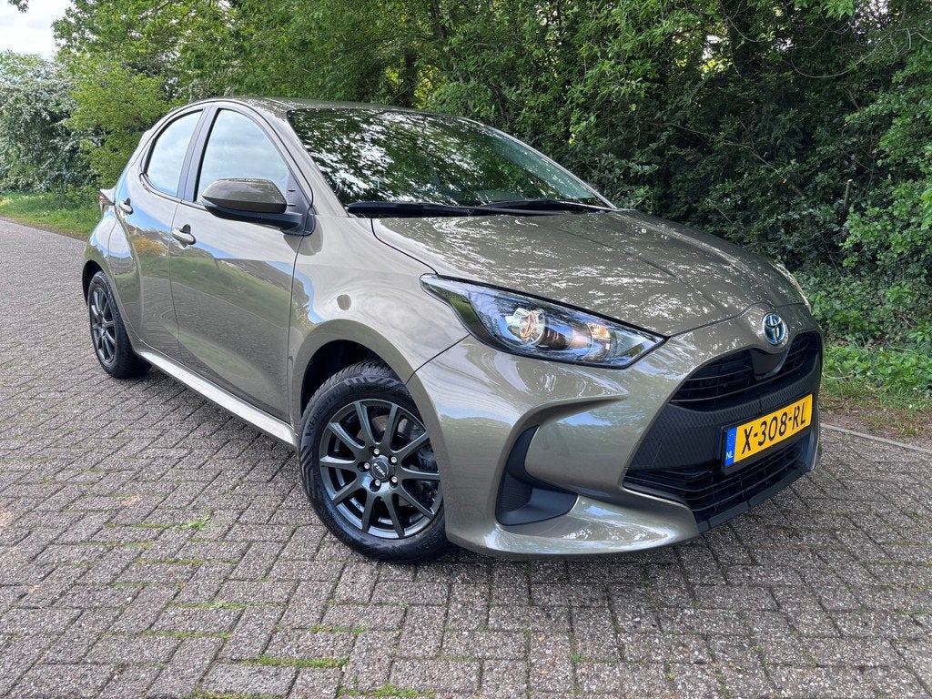 Toyota Yaris 1.5 Hybrid Active 2024 37.000KM Apple Carplay /, Auto's, Toyota, 450 kg, Gebruikt, 450 kg, 49 €/maand