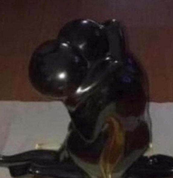 Zwarte glanzende figuur, mogelijk een dier, Verzamelen, Ophalen of Verzenden, Gebruikt, Dier