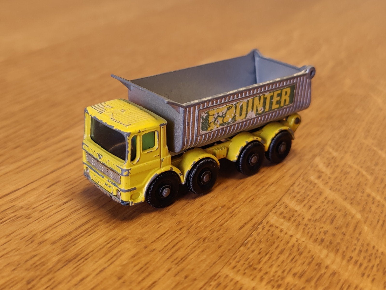Matchbox 8 Wheel Tipper Pointer, Ophalen, Zo goed als nieuw, Auto