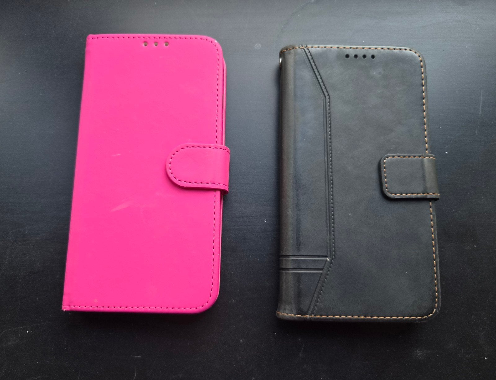 Samsung S24 hoesjes Zwart en Fuchsia Roze