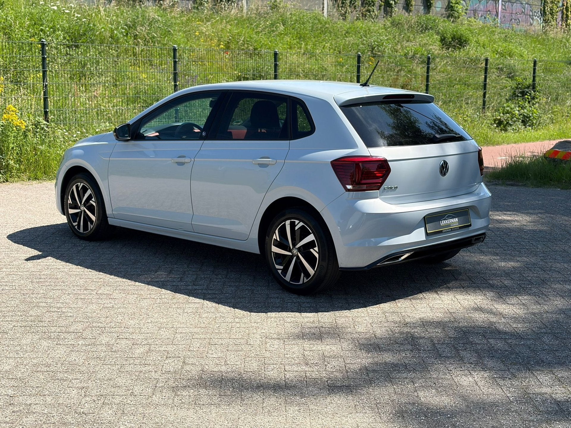 Volkswagen Polo 1.0 High Line BEATS I BLUETOOTH I PDC I CLIM, Auto's, Volkswagen, 1005 kg, Gebruikt, Wit, Origineel Nederlands
