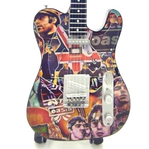 Noel Gallagher Oasis miniatuur gitaar 25cm mini guitar deco, Info@deconoord.nl, Deco Noord, Nieuw, Ophalen of Verzenden