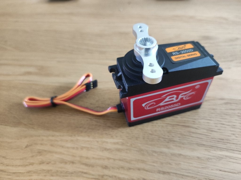 Rovan Sports RS2055D 55Kg 1/5 scale digital metal gear servo, Ophalen of Verzenden, Zo goed als nieuw
