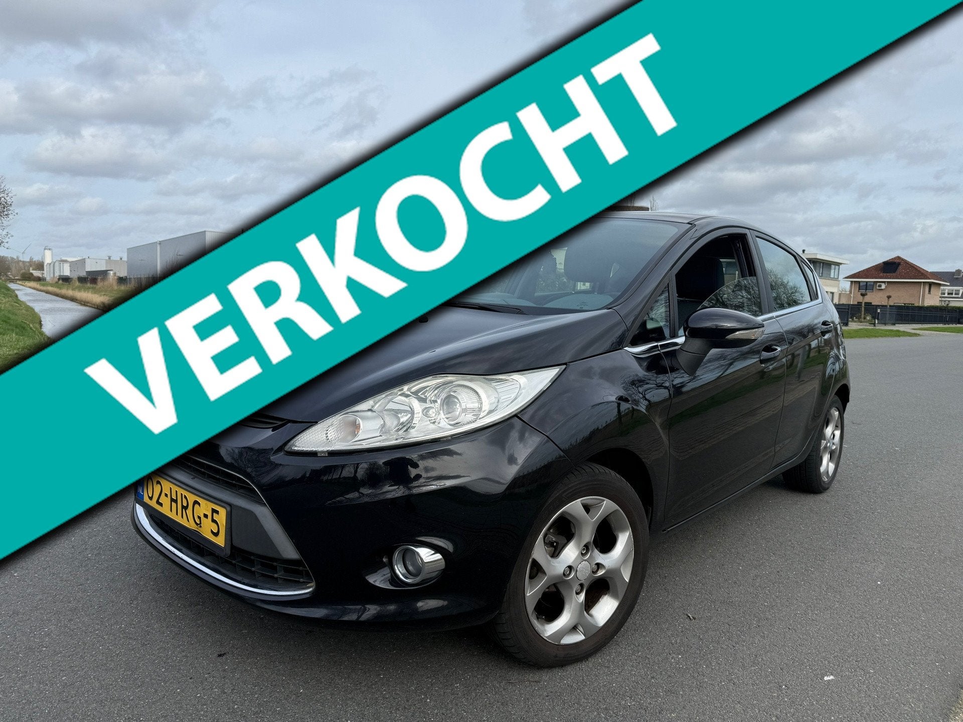 Ford Fiesta 1.25 Titanium NAP/APK 3-2027/AIRCO VELGEN, Voorwielaandrijving, 1242 cc, 82 pk, Zwart
