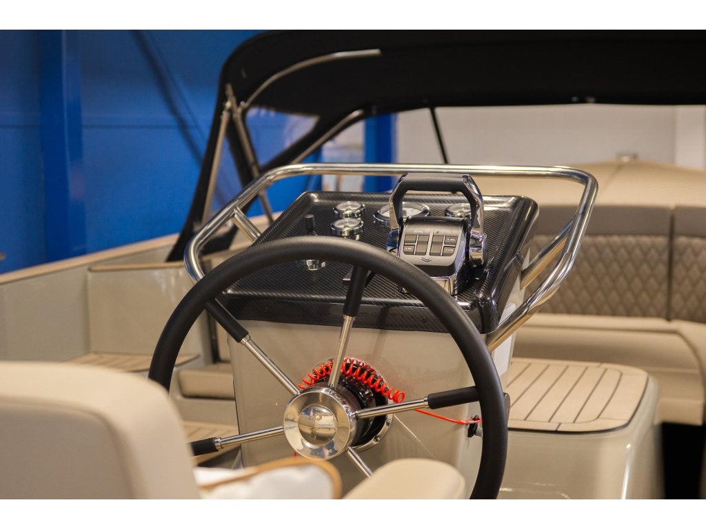 Waterspoor 777 Aviator | Yanmar 195pk | 2027, Tender, Binnenboordmotor, Waterspoor, Diesel