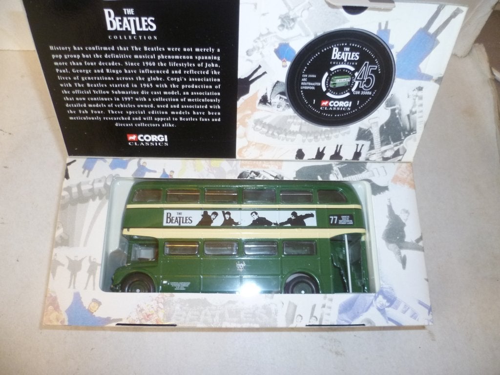 Corgi 35006 The Beatles AEC Routemaster bus 1:50 modelauto, Ophalen of Verzenden, Nieuw, Beeldje, Replica of Model