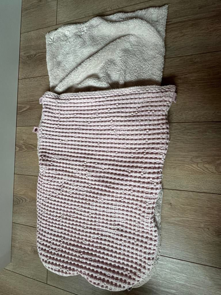 Koeka voetenzak roze wafelstof - Gebruikt, Kinderen en Baby's, Dekens, Slaapzakjes en Inbakerproducten, Ophalen of Verzenden, Gebruikt