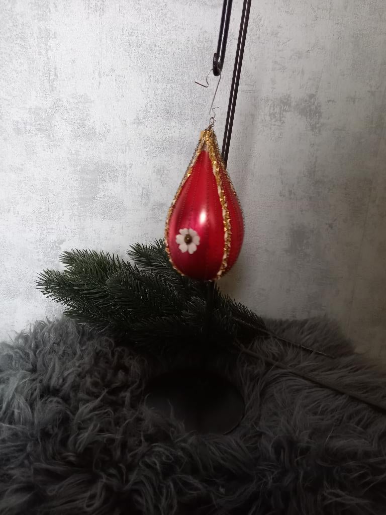 Oude Rode Kerstbal met Tinsel, Diversen, Kerst, Ophalen