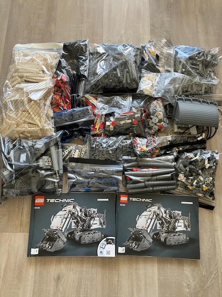 LEGO Technic Liebherr R 9800 Graafmachine 42100, Niet ingevuld, Niet ingevuld, Niet ingevuld