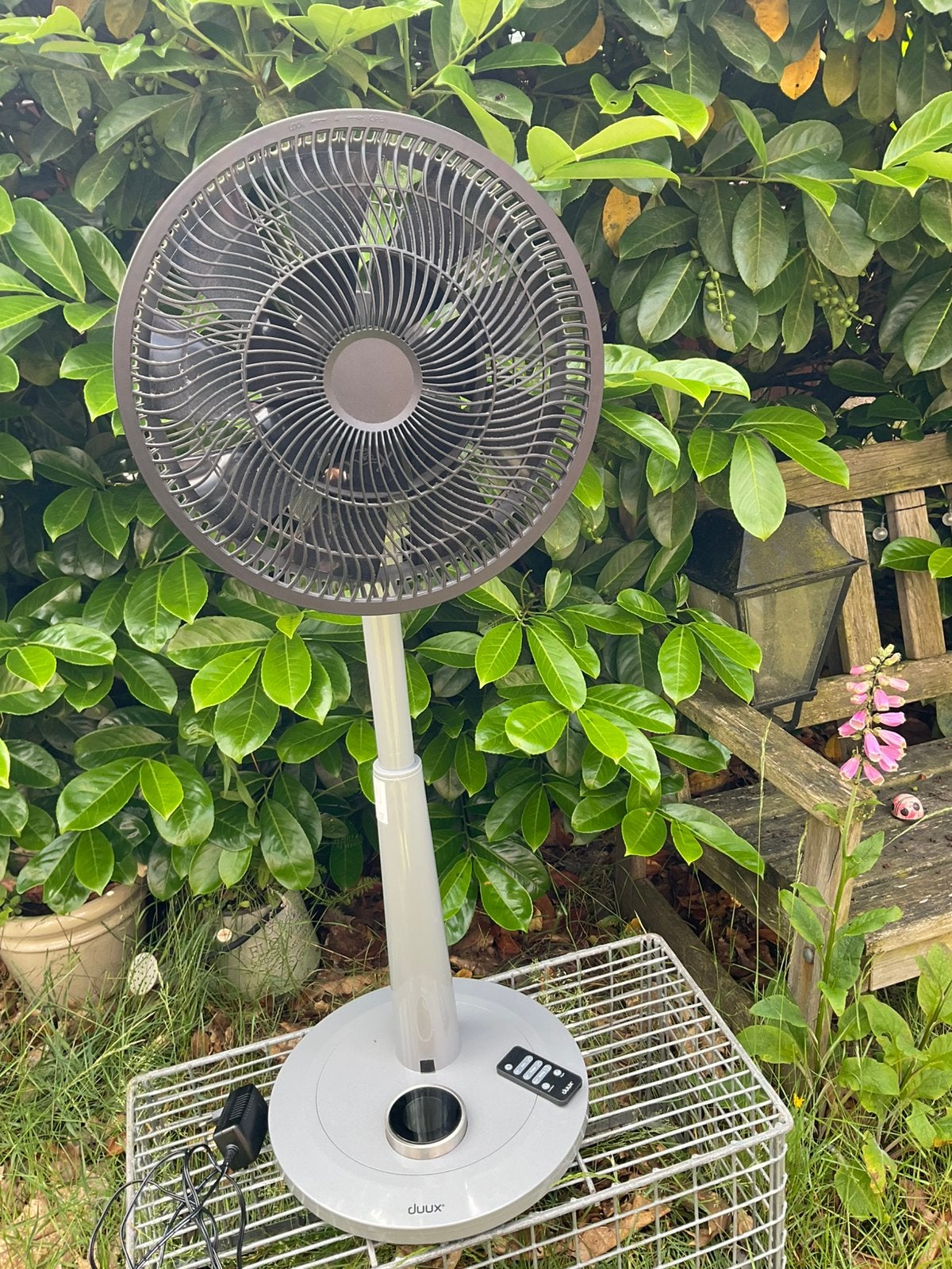 Duux Whisper Statiefventilator met Afstandsbediening, Witgoed en Apparatuur, Ventilatoren, Zo goed als nieuw, Statiefventilator