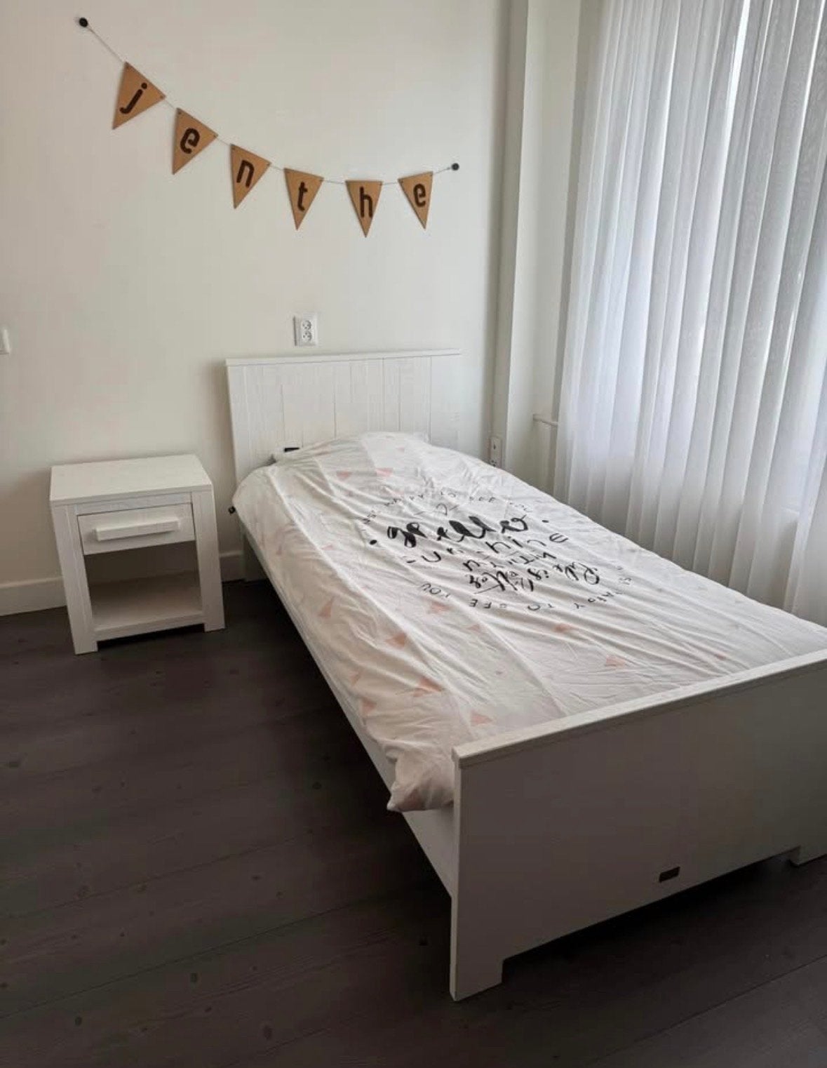 Coming kids bed en nachtkastje, 85 tot 100 cm, Gebruikt, Ophalen of Verzenden, Matras