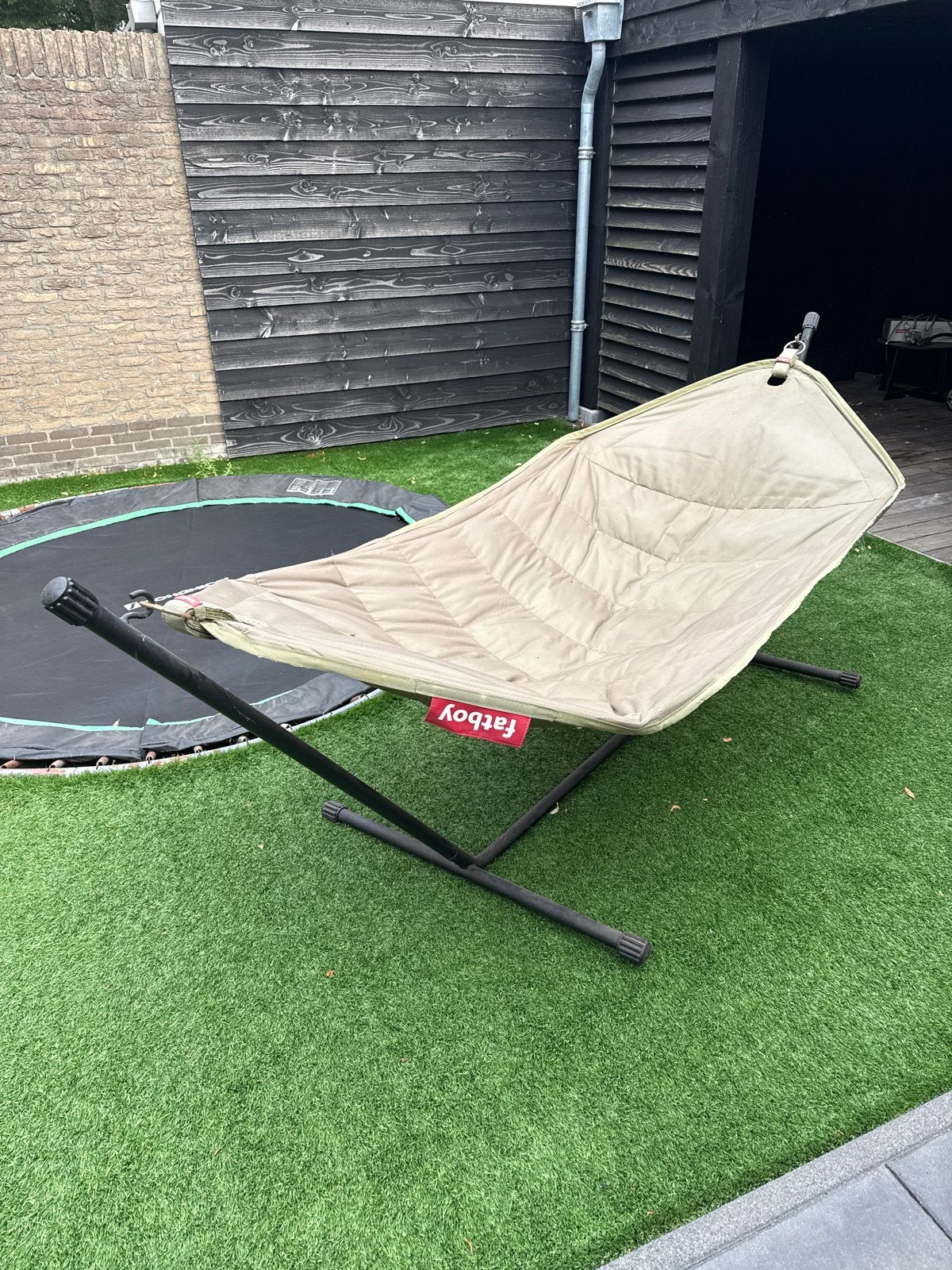 Fatboy Headdemock hangmat/ligbed - beige/groen met frame, Tuin en Terras, Gebruikt, Meerpersoons, Ophalen of Verzenden, Met standaard