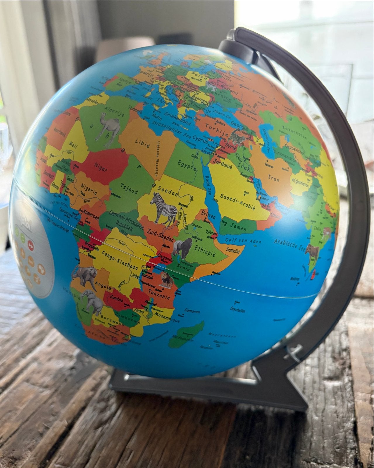 Ravensburger Tiptoi Globe - Interactieve Wereldbol, Ophalen of Verzenden, Zo goed als nieuw, Ontdekken