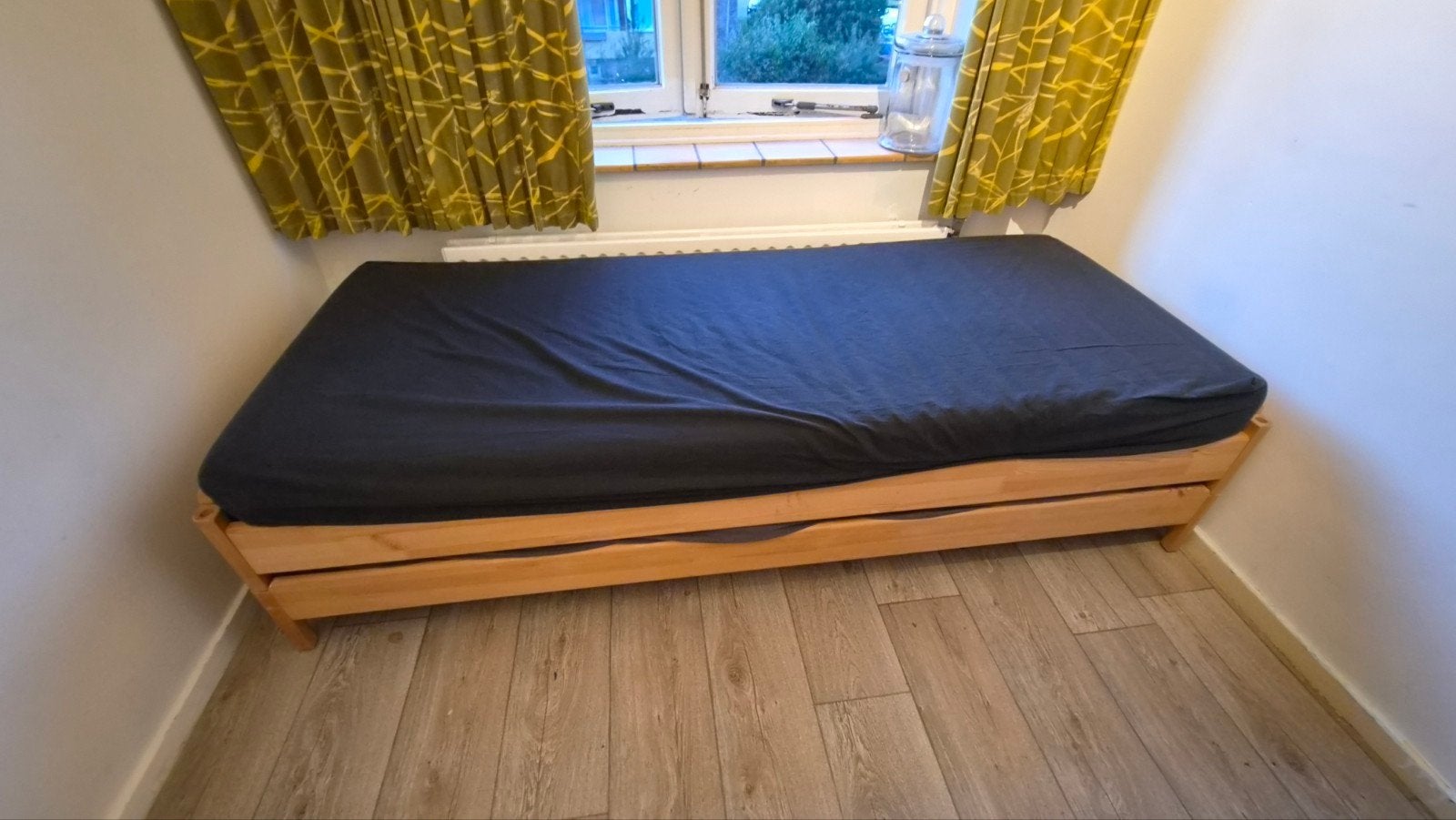 Ikea Utaker Stapelbaar Bed - 80x200 cm, Ophalen, Gebruikt, Eenpersoons, Overige typen