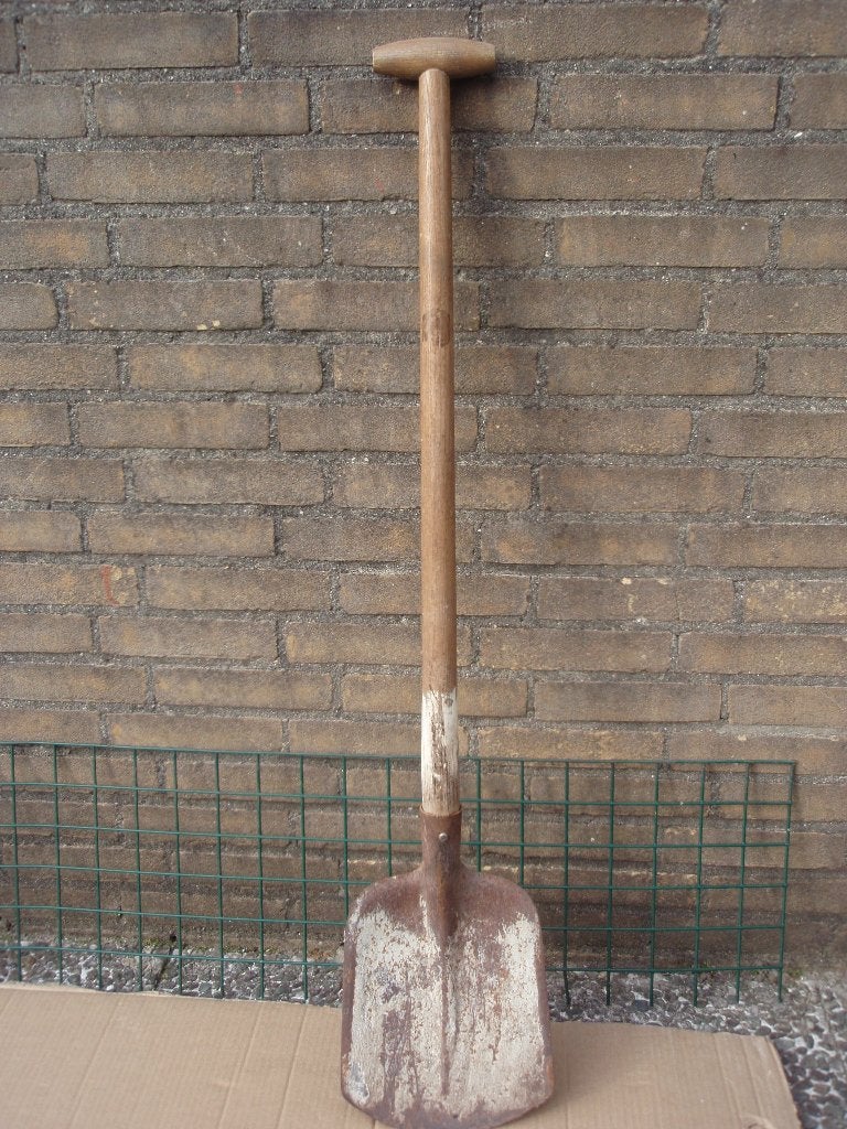 Bats - schep -/ Schop half gebogen met steel, Ophalen, Gebruikt, Schop